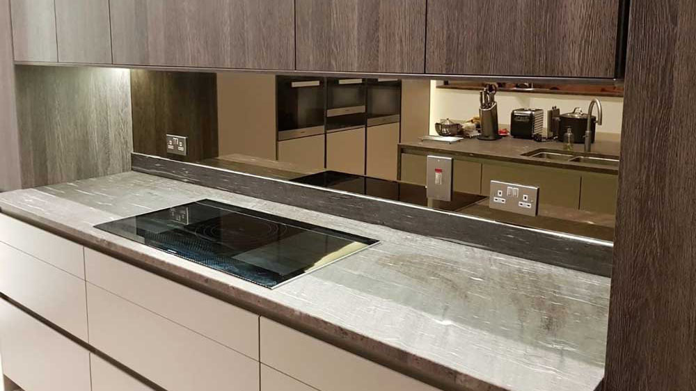 Installation Guide: Ensuring Durability and Safety with Glass Splashbacks and Kitchen Mirrors 10